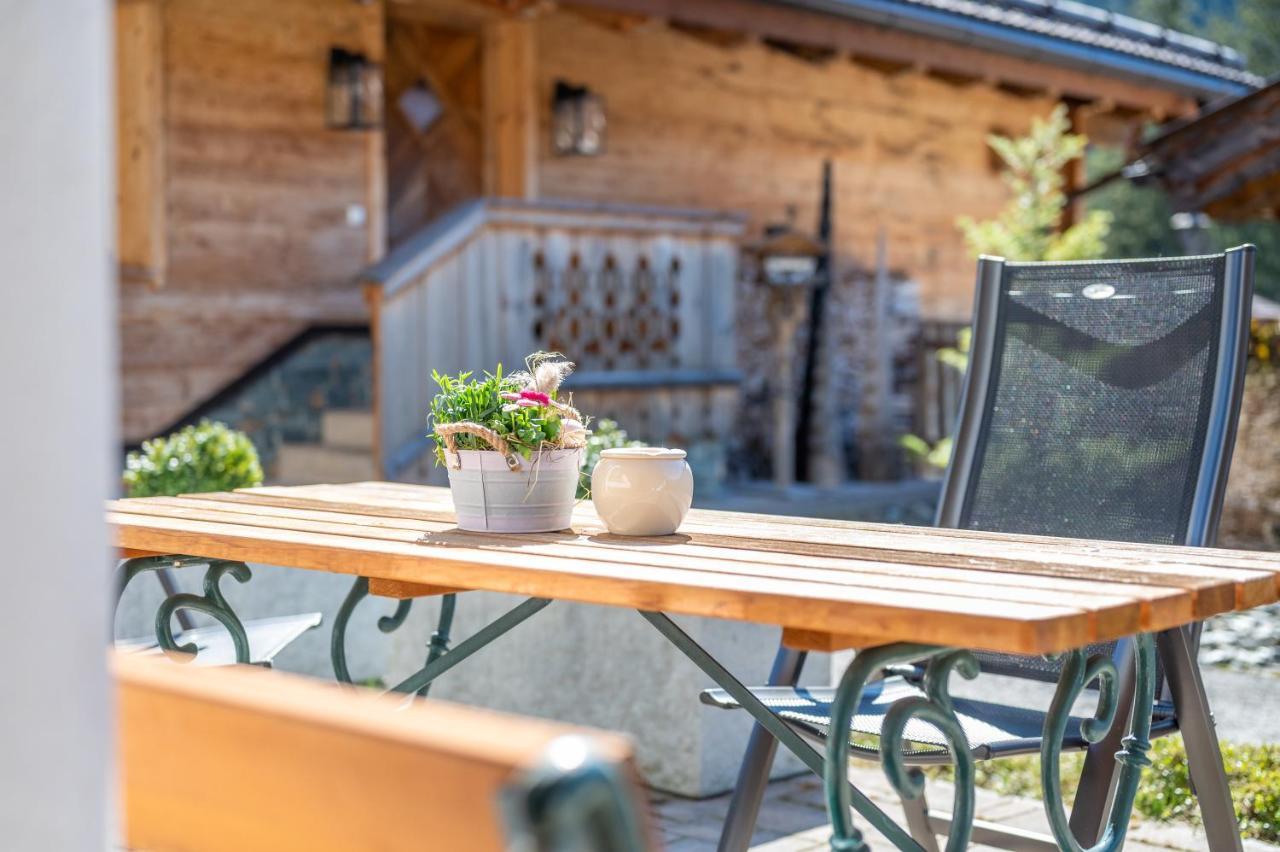Chaletdorf Am Sonnenhang Neukirchen am Großvenediger Eksteriør billede